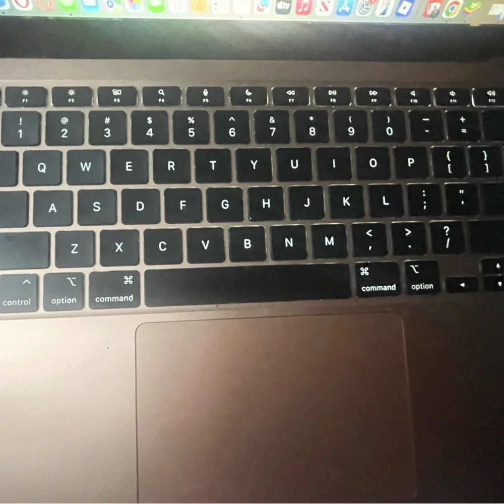 Apple MacBook Gold Air